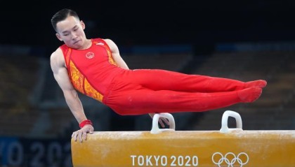 中国体操队重回金牌榜榜首 四强国遇二流强队冲击