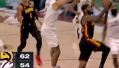 世界杯手机版入口-亚历山大-沃克反击上篮打进，老鹰领先8分打停骑士